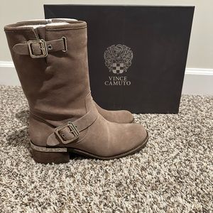 Vince Camuto VC Windy in Foxy Verona